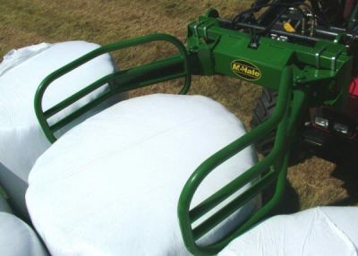 Mchale - R5 &ndash; Round Bale Handler